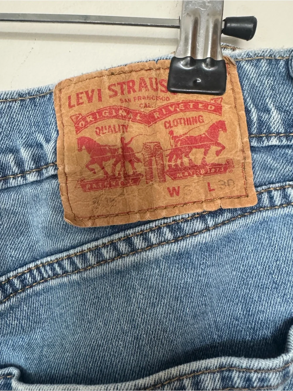 Levi’s 505 Light Blue Men's Denim Jeans W 34 / L 30